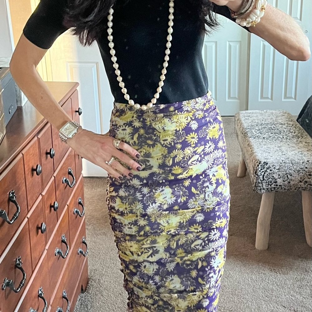 SOLD Floral Ruched Pencil Fully Lined Skirt by Anthropologie